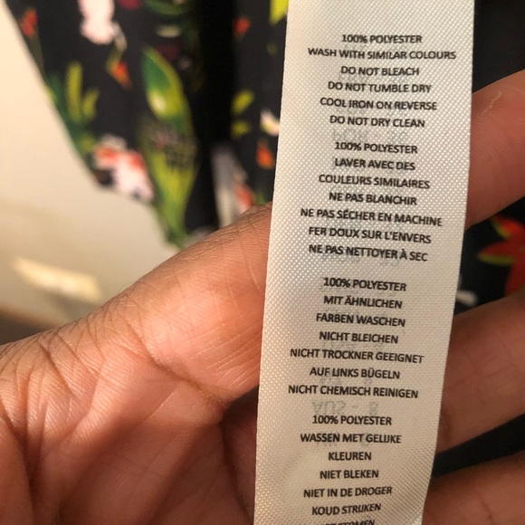 Boohoo Floral Dress - Picture 3 of 5